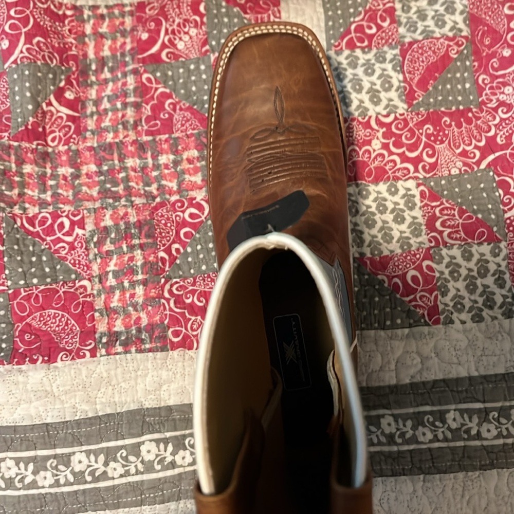 Shyanne Boots - Picture 2 of 4